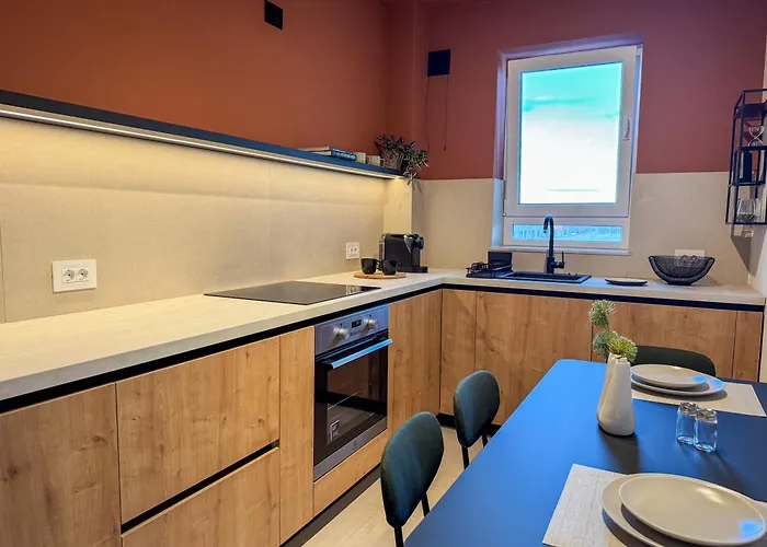 Apartment Styling & Cozy Apt In Coresi By Cityscape